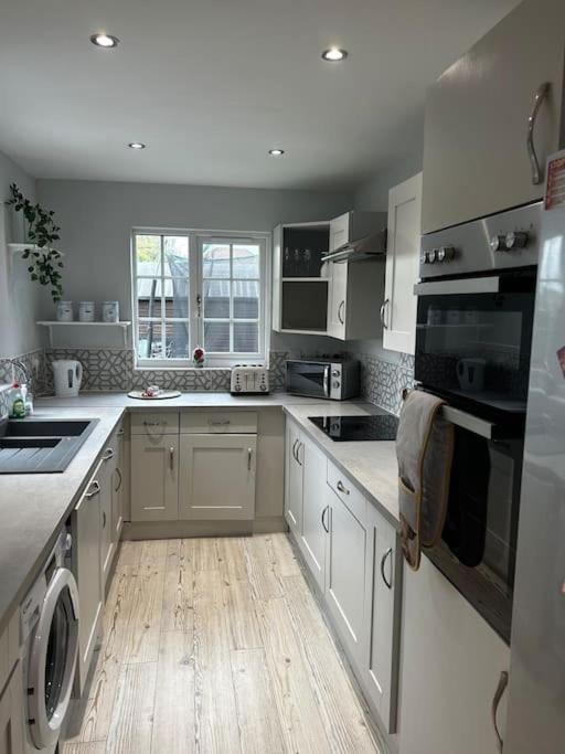 15 Min Drive To Airport 20 Min To Loch Lomond And City Center Old Kilpatrick المظهر الخارجي الصورة