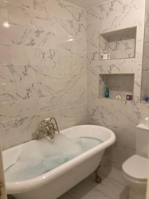 15 Min Drive To Airport 20 Min To Loch Lomond And City Center Old Kilpatrick المظهر الخارجي الصورة